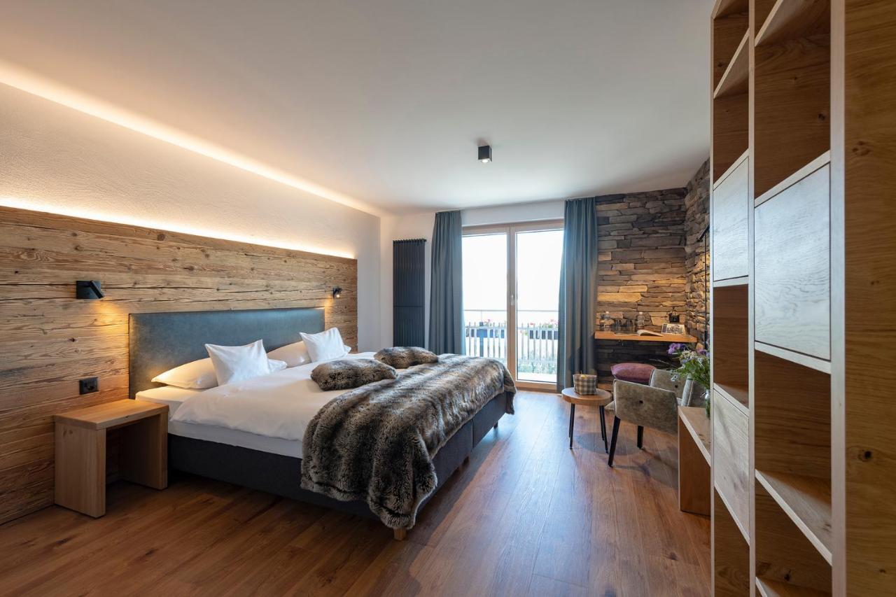 Berghotel Tgantieni Ленцерхайде Экстерьер фото